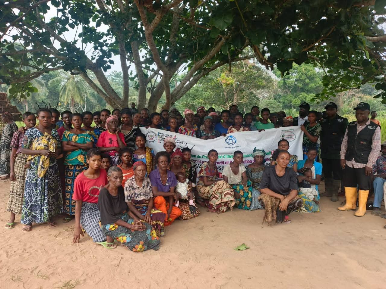 Projet PIFORES À Mweka: Les peuples autochtones des villages Batua Yentshi et Batua Muanabende valorisés par FOKAL-ONG