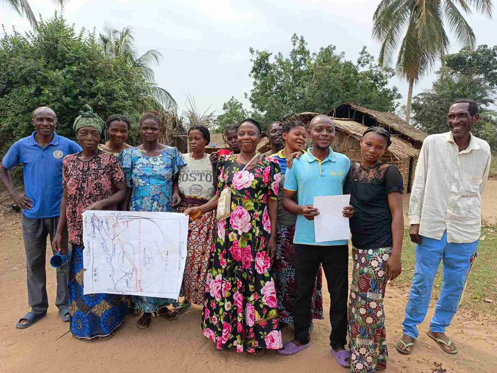 Projet PIFORES à Mweka :Les habitants d’Ishuemie participent à l’élaboration de leur Plan Simple d’Aménagement du Territoire ‎Mweka.