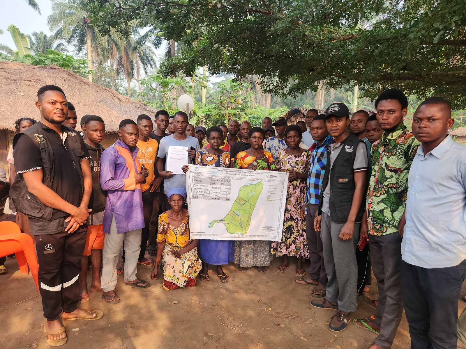 Élaboration du PSAT dans le cadre du projet PIFORES à Mweka : le village Ibamba a validé ses limites et organisé la gestion de son terroir autour d’une carte d’occupation du sol