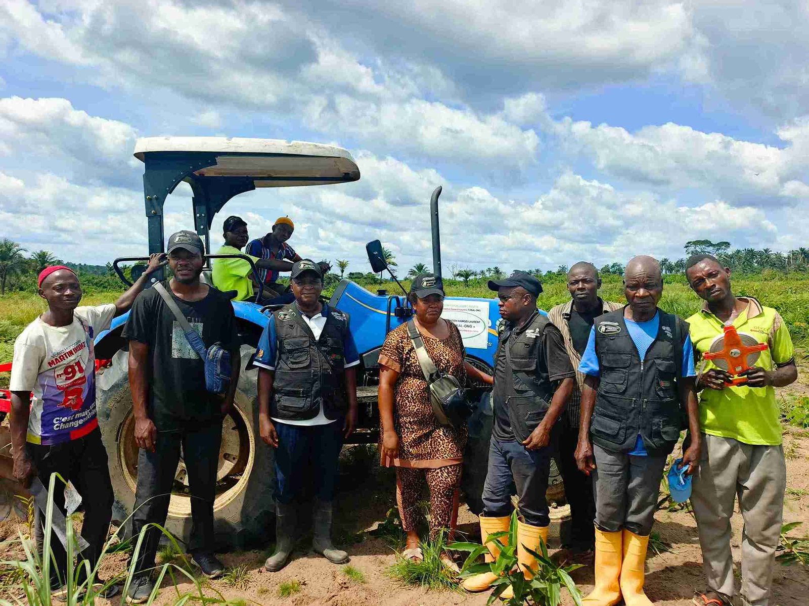 PIFORES à Mweka : le labour mécanisé se poursuit au village Bena Piana